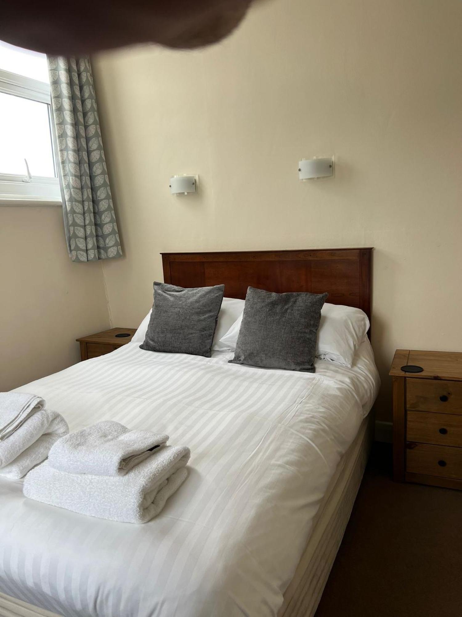 Phoenix Court Hotel