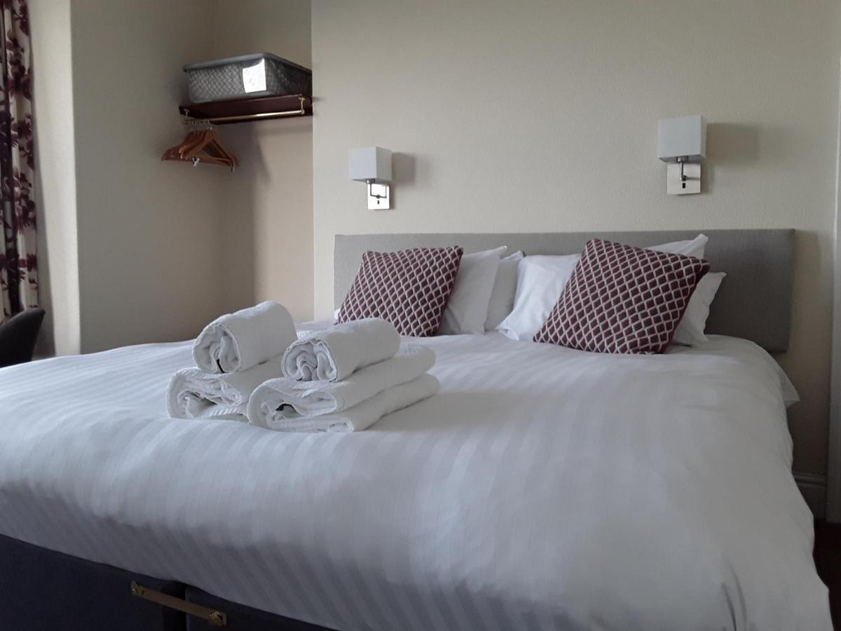 Hotel Phoenix Court Scarborough